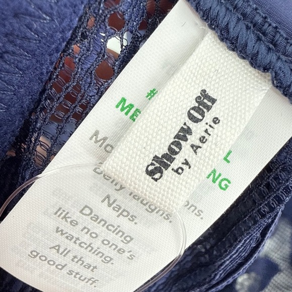 NWT Aerie Navy Blue Show Off Paisley Lace Padded Plunge Tank Top Large - Picture 4 of 7